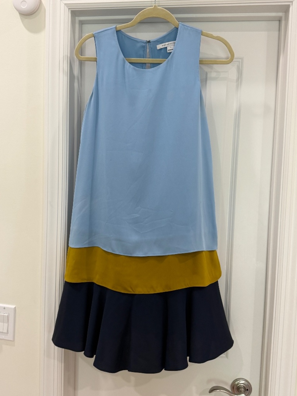 Diane Von Furstenberg Liza Tiered Layered Silk Dress Size Small